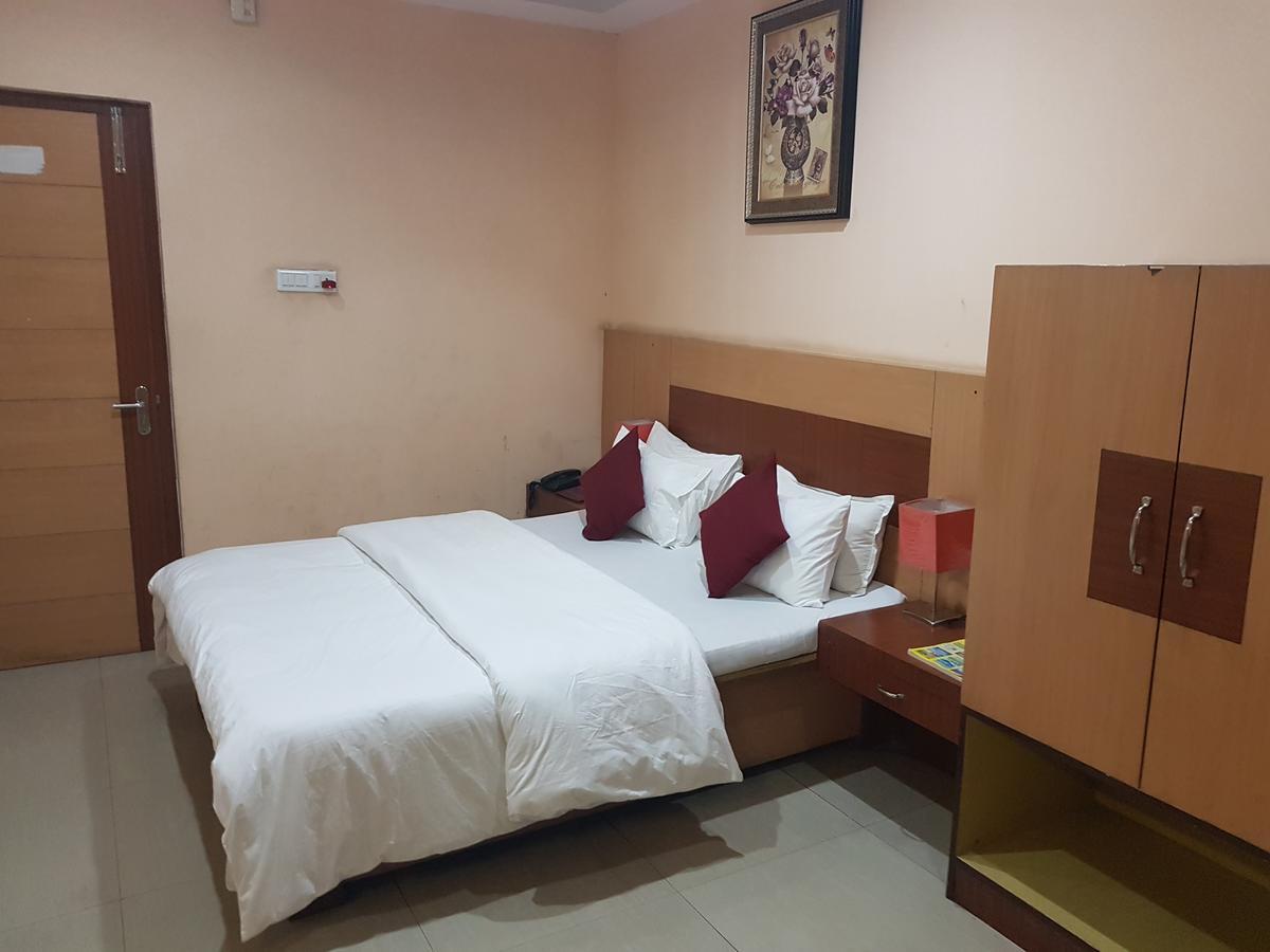Hotel Simla 西里古里 外观 照片