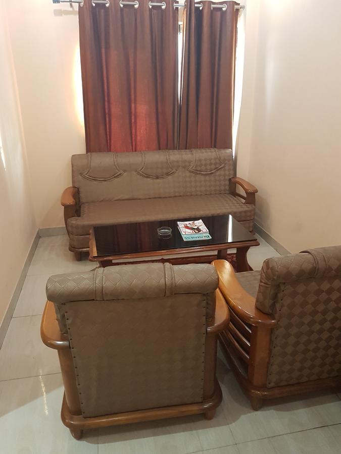 Hotel Simla 西里古里 外观 照片